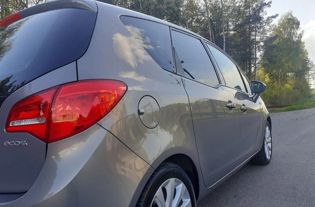 Opel Meriva cena 29900 przebieg: 61000, rok produkcji 2012 z Krzeszowice małe 466